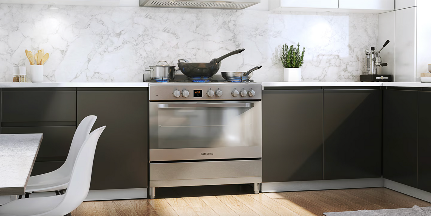 SAMSUNG Gazinière 5 feux - Allumage automatique – Rôtisserie – NY90T5010SS/FA